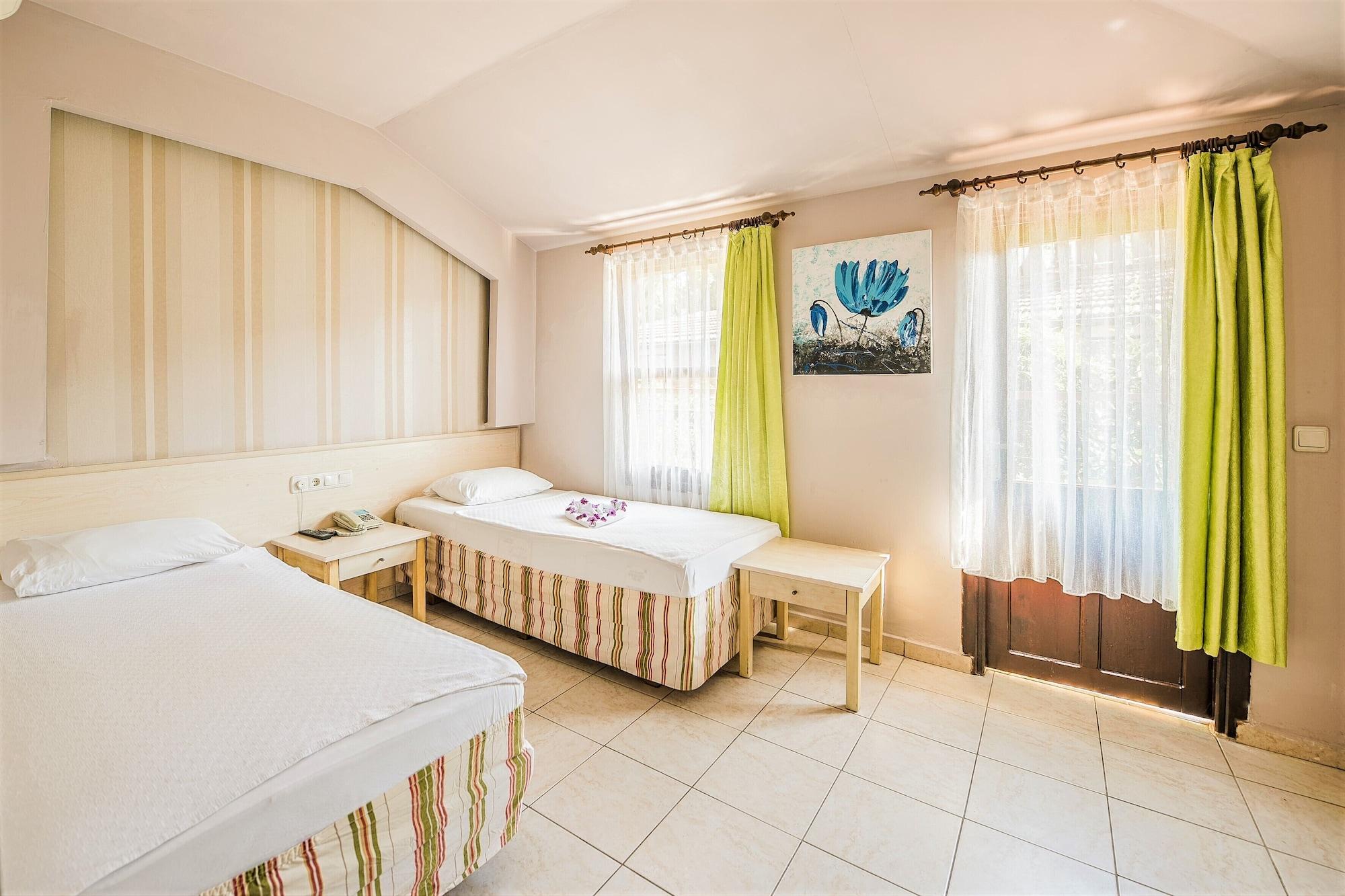 Leda Beach Hotel Side Ngoại thất bức ảnh